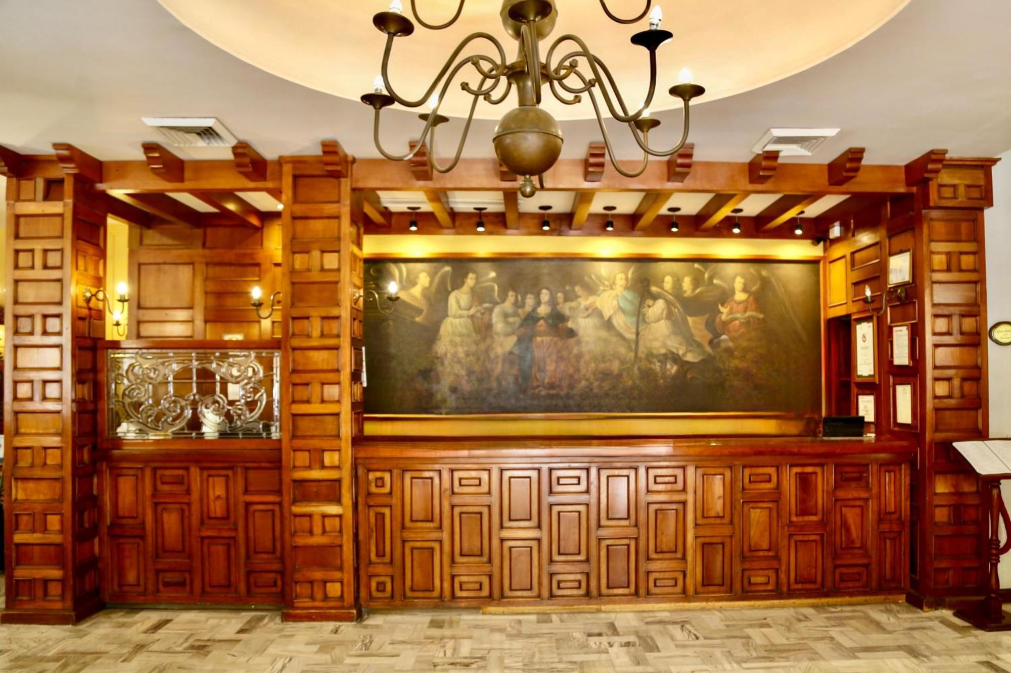 Hotel De Mendoza Guadalajara Exterior foto
